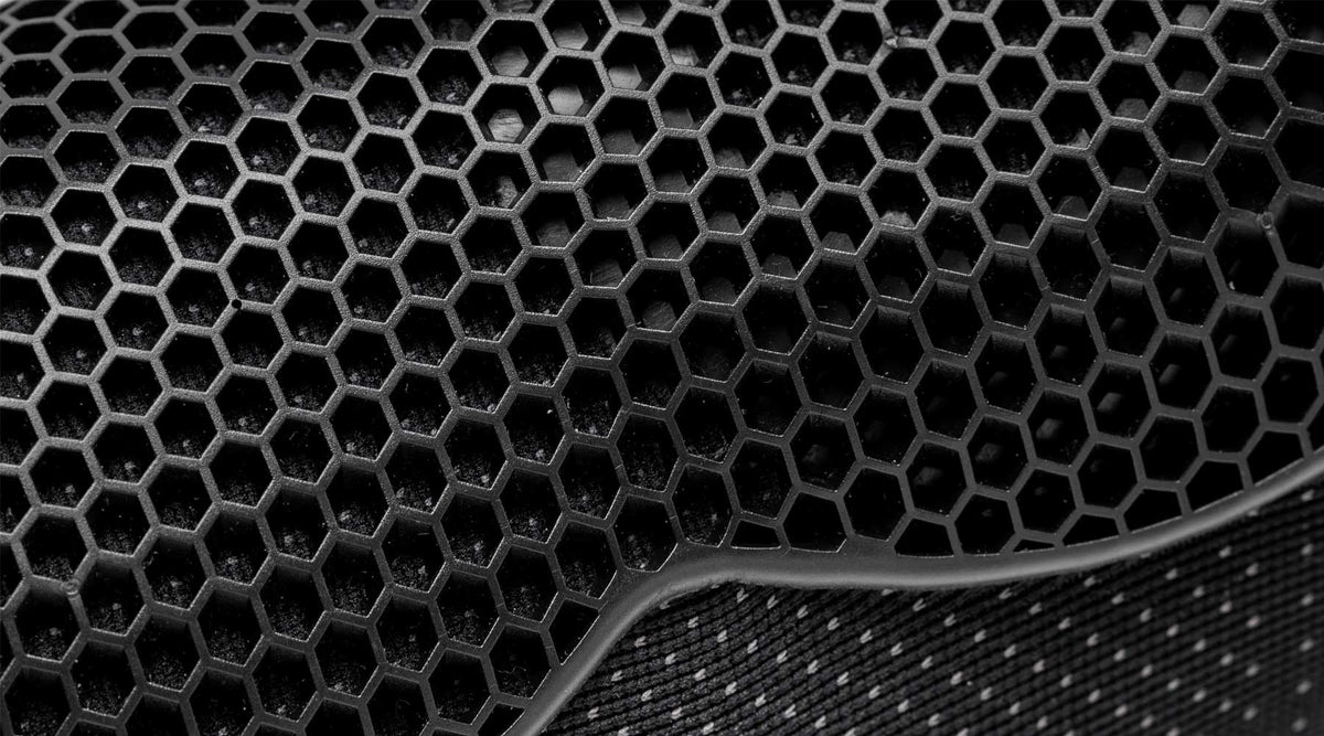 ARMA HEX Knee Protectors & Black Crossover Backpack Bundle